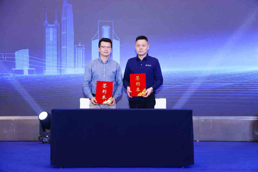 发力大湾区,HOWO统帅8AT超级轿卡·闪电侠臻享会深圳举办 - 第6张 - 提加商用车网 发力大湾区,HOWO统帅8AT超级轿卡·闪电侠臻享会深圳举办 - 第6张