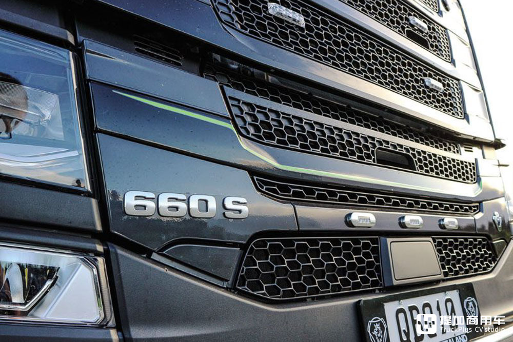 8x4底盘拿来拉普货?新西兰特色,斯堪尼亚660 S 8x4牵引车实拍 - 第7张 - 提加商用车网 8x4底盘拿来拉普货?新西兰特色,斯堪尼亚660 S 8x4牵引车实拍 - 第7张