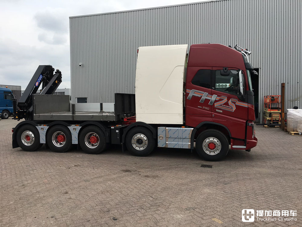 750匹发动机+静液压驱动前桥,可变身大件车,这台五轴沃尔沃FH16真有看点 - 第8张 - 提加商用车网 750匹发动机+静液压驱动前桥,可变身大件车,这台五轴沃尔沃FH16真有看点 - 第8张