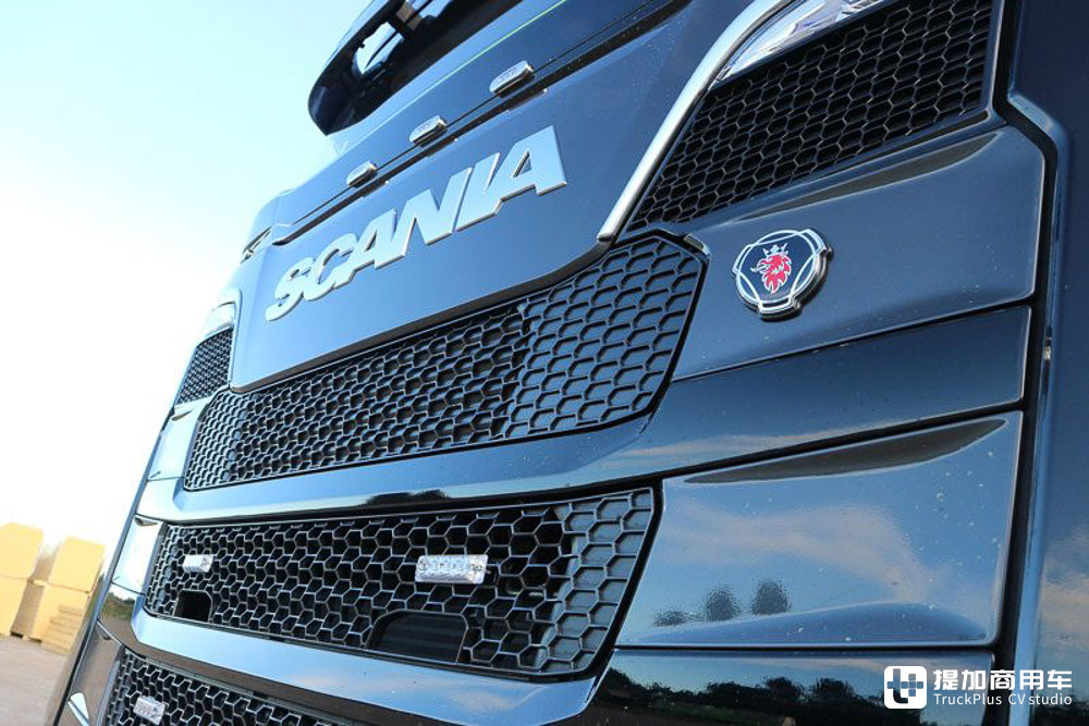 8x4底盘拿来拉普货?新西兰特色,斯堪尼亚660 S 8x4牵引车实拍 - 第9张 - 提加商用车网 8x4底盘拿来拉普货?新西兰特色,斯堪尼亚660 S 8x4牵引车实拍 - 第9张