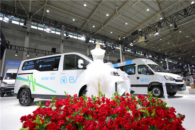 头号VAN+,E触即发!售价17.88万元起,聚星EV于中国(武汉)国际商用车展震撼上市 - 第2张 - 提加商用车网 头号VAN+,E触即发!售价17.88万元起,聚星EV于中国(武汉)国际商用车展震撼上市 - 第2张