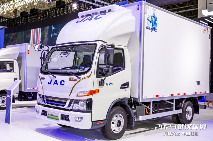 闪耀2023中国国际商用车展,江淮1卡“星链1号”技术品牌携全新一代新品亮相! - 第4张 - 提加商用车网 闪耀2023中国国际商用车展,江淮1卡“星链1号”技术品牌携全新一代新品亮相! - 第4张