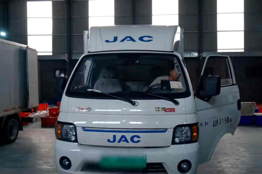 社区团购配送 他用江淮1卡恺达42度纯电小卡抢占致富先机 - 第4张 - 提加商用车网 社区团购配送 他用江淮1卡恺达42度纯电小卡抢占致富先机 - 第4张