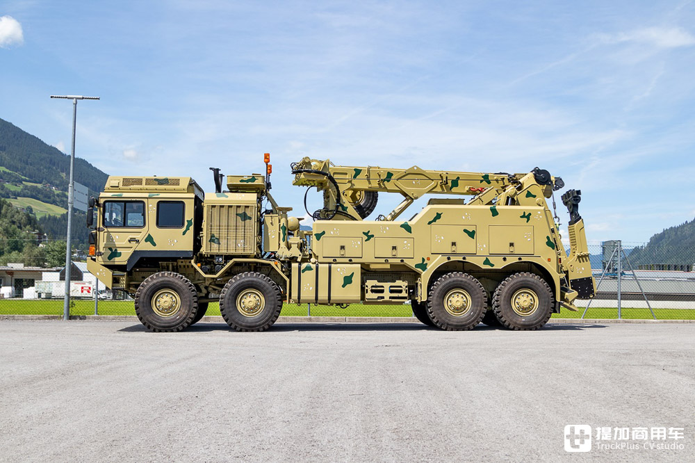 8x8驱动,军卡底盘+安普上装,实拍莱茵金属曼恩HX 8x8重型清障车 - 第8张 - 提加商用车网 8x8驱动,军卡底盘+安普上装,实拍莱茵金属曼恩HX 8x8重型清障车 - 第8张