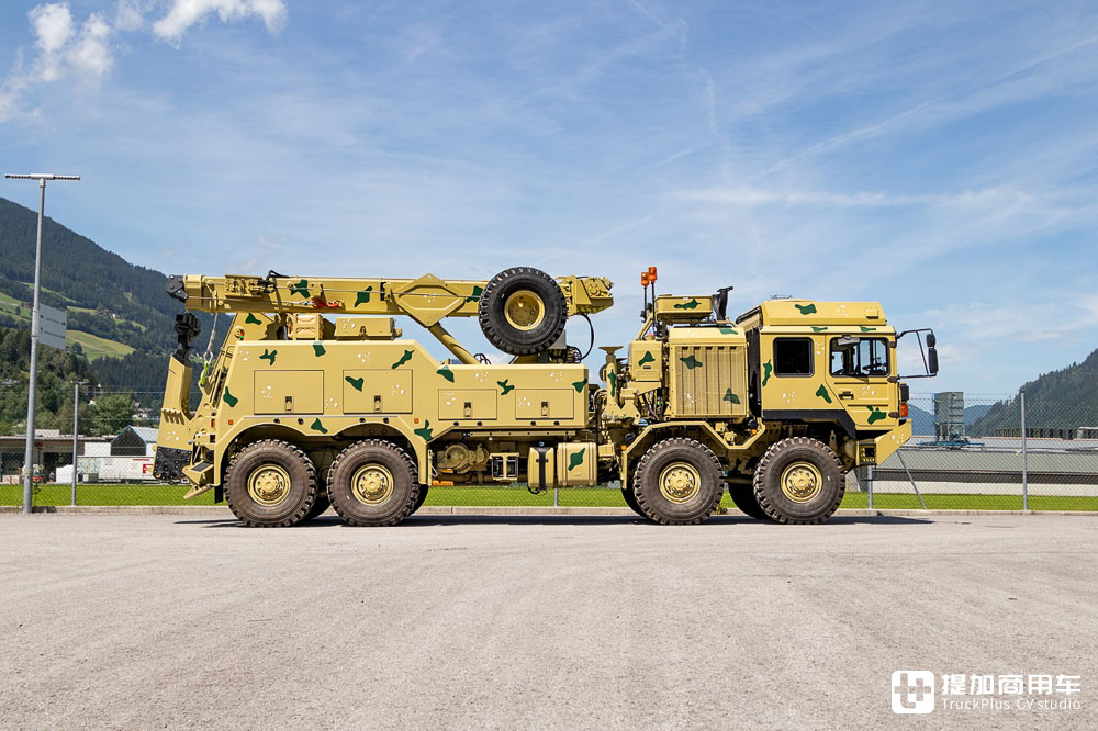 8x8驱动,军卡底盘+安普上装,实拍莱茵金属曼恩HX 8x8重型清障车 - 第9张 - 提加商用车网 8x8驱动,军卡底盘+安普上装,实拍莱茵金属曼恩HX 8x8重型清障车 - 第9张