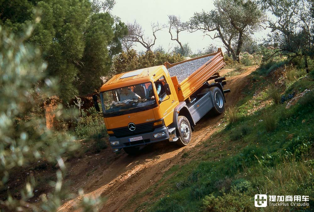 奔驰旗下的轻中卡主力军,Atego车型诞生25周年,带您回顾它的历史 - 第17张 - 提加商用车网 奔驰旗下的轻中卡主力军,Atego车型诞生25周年,带您回顾它的历史 - 第17张