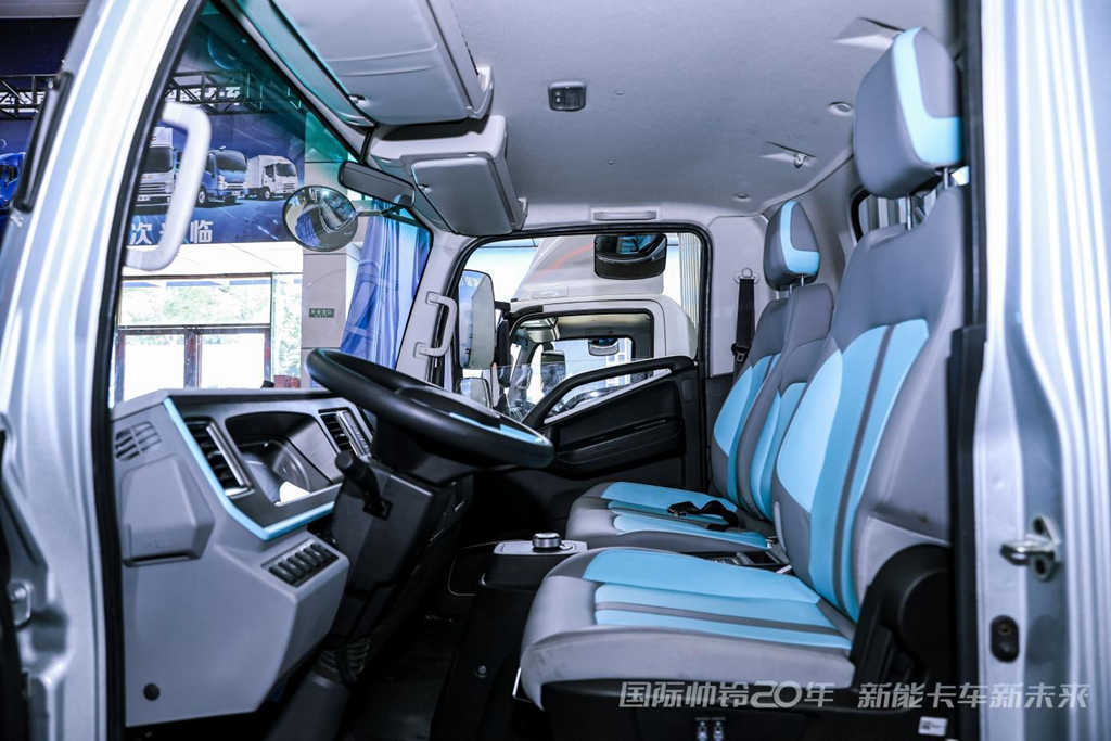 混动香在哪里? 江淮1卡重磅新品帅铃HS6混动轻卡有答案 - 第4张 - 提加商用车网 混动香在哪里? 江淮1卡重磅新品帅铃HS6混动轻卡有答案 - 第4张