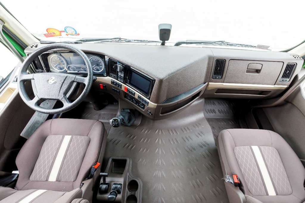 能省又能赚 乘龙H5纯电自卸助卡友解锁“钞”能力 - 第5张 - 提加商用车网 能省又能赚 乘龙H5纯电自卸助卡友解锁“钞”能力 - 第5张