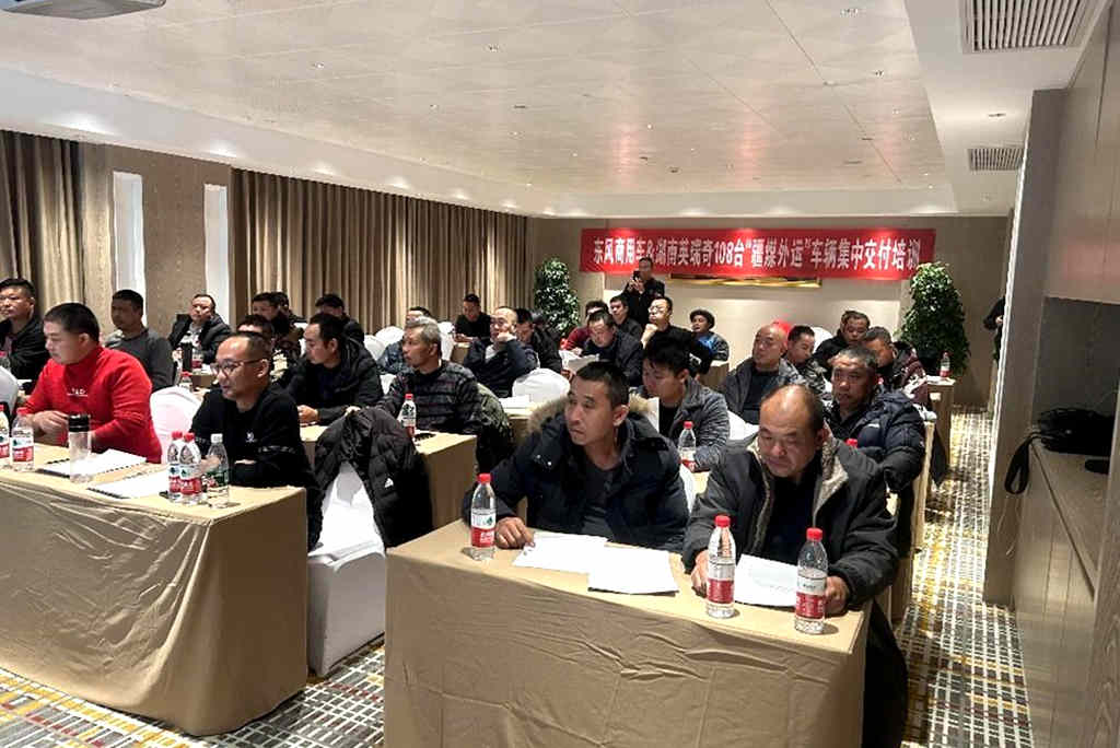 108辆燃气子母车交付,东风商用车领跑疆煤外运 - 第3张 - 提加商用车网 108辆燃气子母车交付,东风商用车领跑疆煤外运 - 第3张