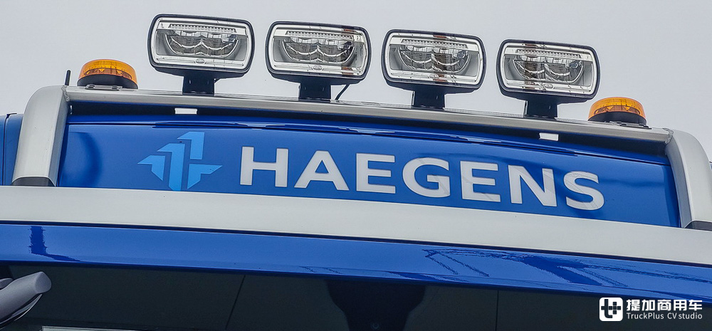 细节狂魔!8x4驱动750匹马力,带你看一台配置精致的沃尔沃FH 16大件车 - 第6张 - 提加商用车网 细节狂魔!8x4驱动750匹马力,带你看一台配置精致的沃尔沃FH 16大件车 - 第6张