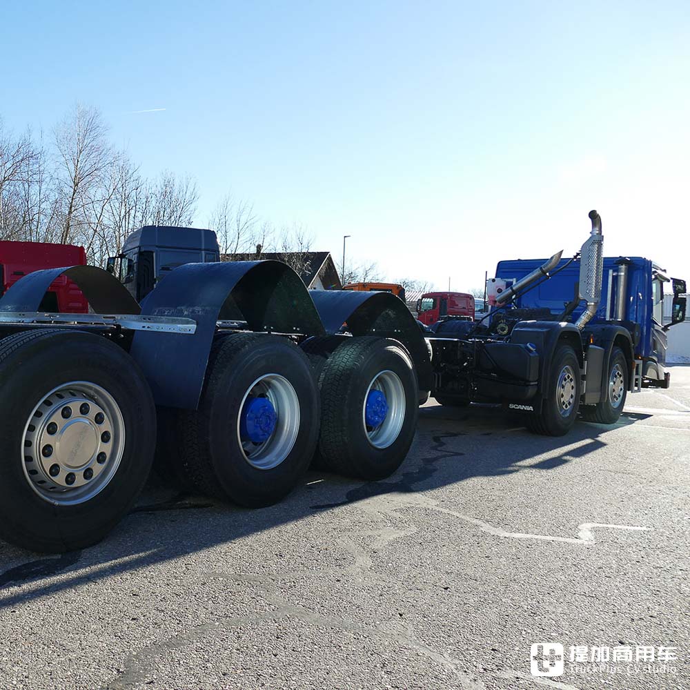 五轴10x4驱动,爆改低入口驾驶室,全球首台斯堪尼亚P 410 XT低入口卡车实拍 - 第7张 - 提加商用车网 五轴10x4驱动,爆改低入口驾驶室,全球首台斯堪尼亚P 410 XT低入口卡车实拍 - 第7张