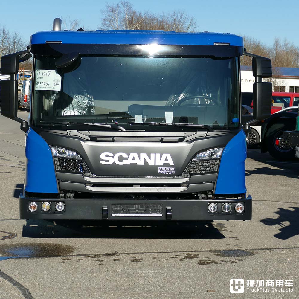 五轴10x4驱动,爆改低入口驾驶室,全球首台斯堪尼亚P 410 XT低入口卡车实拍 - 第8张 - 提加商用车网 五轴10x4驱动,爆改低入口驾驶室,全球首台斯堪尼亚P 410 XT低入口卡车实拍 - 第8张