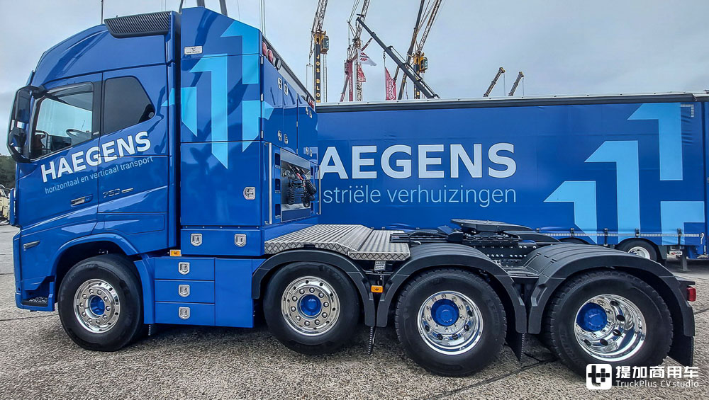 细节狂魔!8x4驱动750匹马力,带你看一台配置精致的沃尔沃FH 16大件车 - 第9张 - 提加商用车网 细节狂魔!8x4驱动750匹马力,带你看一台配置精致的沃尔沃FH 16大件车 - 第9张