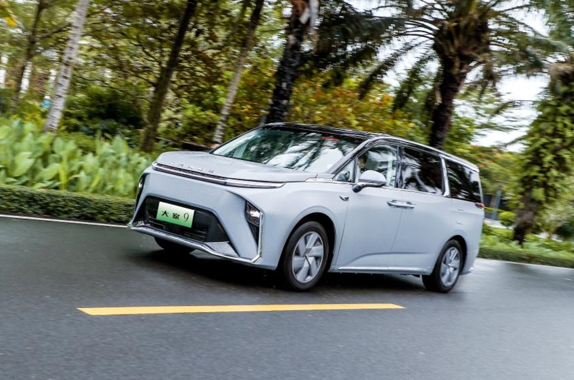 共建绿色低碳未来,上汽大通MAXUS大家MIFA氢、大家9、大家5携手亮相2023世界新能源汽车大会 - 第6张 - 提加商用车网 共建绿色低碳未来,上汽大通MAXUS大家MIFA氢、大家9、大家5携手亮相2023世界新能源汽车大会 - 第6张