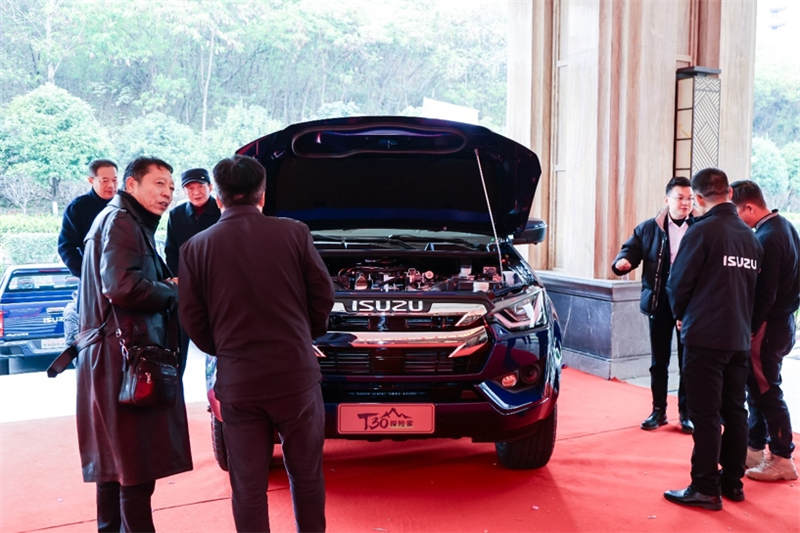 征服丹霞地貌 纯正五十铃T30探险家江西上市 - 第3张