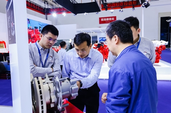闪耀2023中国国际商用车展,康迈“从心出发 向新而行” - 第4张 - 提加商用车网 闪耀2023中国国际商用车展,康迈“从心出发 向新而行” - 第4张