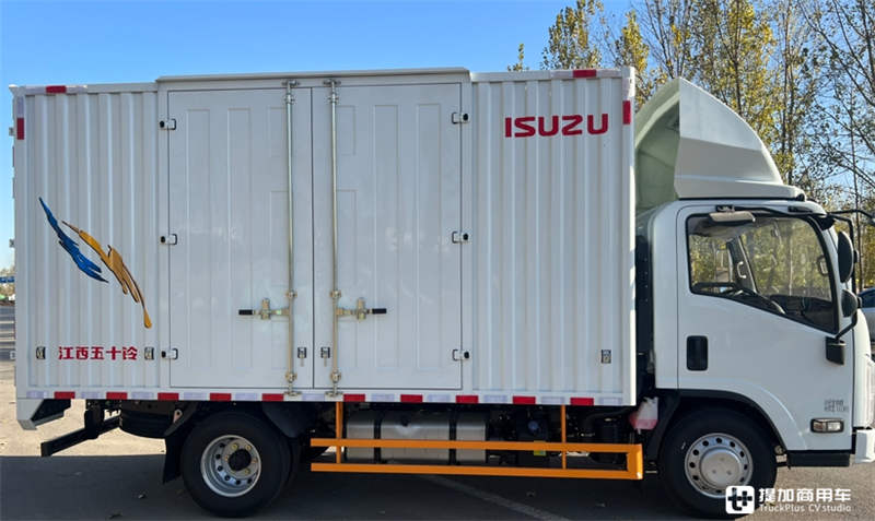 针对国内市场研发,高端轻卡江西五十铃翼放EM来袭 - 第9张 - 提加商用车网 针对国内市场研发,高端轻卡江西五十铃翼放EM来袭 - 第9张