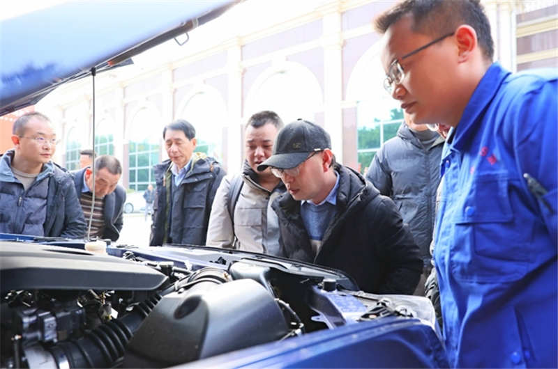 天府邂逅五十铃T30探险家 发现未知世界巴适得很 - 第5张 - 提加商用车网 天府邂逅五十铃T30探险家 发现未知世界巴适得很 - 第5张