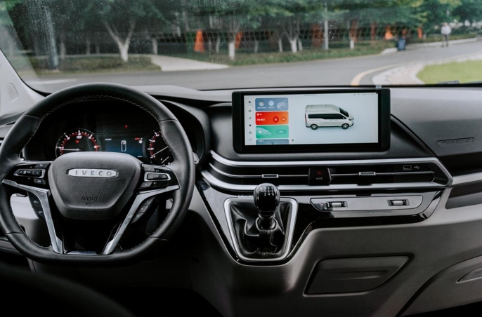 有维新青年的心动座驾，依维柯聚星再获行业认可 - 第5张