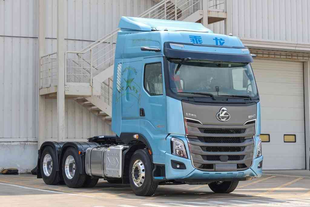 科技引领,高效创收,乘龙H7牵引车摘得长途运输创富车型大奖 - 第3张 - 提加商用车网 科技引领,高效创收,乘龙H7牵引车摘得长途运输创富车型大奖 - 第3张