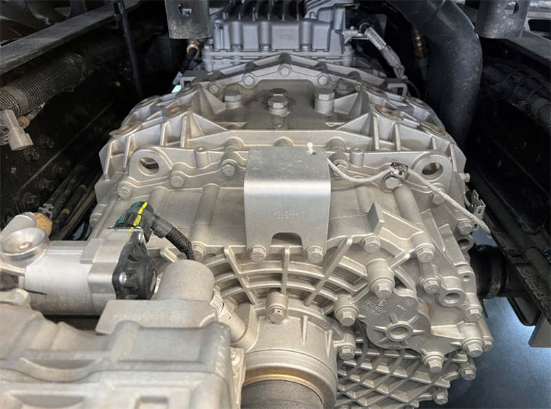 驶向未来的新能源重卡长什么样 远程星瀚H实拍评测 - 第20张