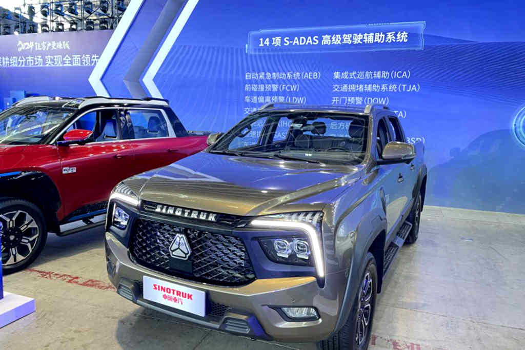 全新全系车型齐亮相 中国重汽皮卡重塑皮卡全场景价值