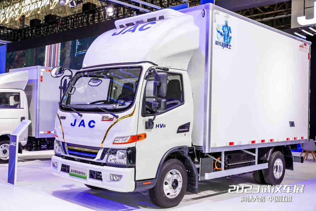 喜迎2024 江淮1卡骏铃聚宝盆与你一起实现运输“新”愿景