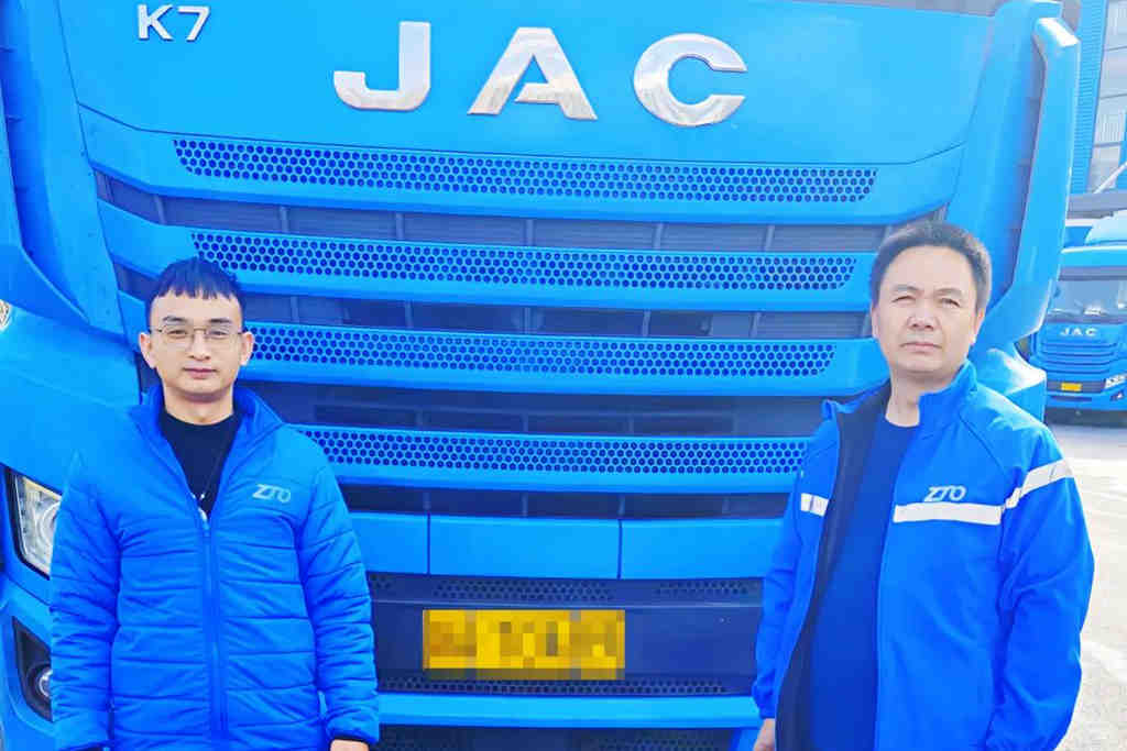 征途的守护者英雄发哥英勇救人,传递正能量!