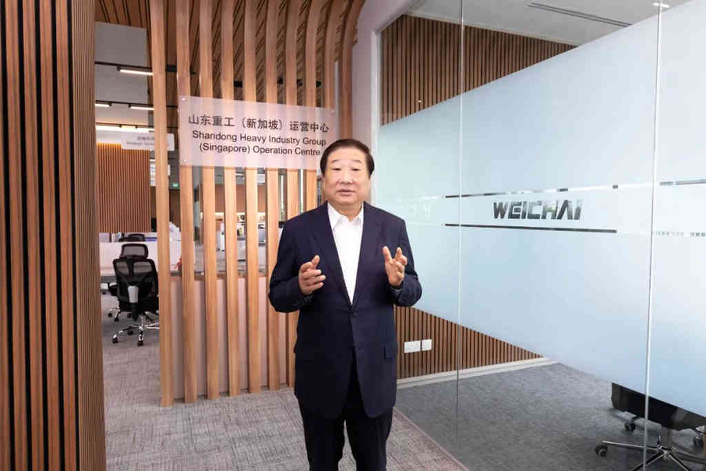 谭旭光:新加坡运营中心要为山东重工东南亚业务点燃“火箭发动机”!