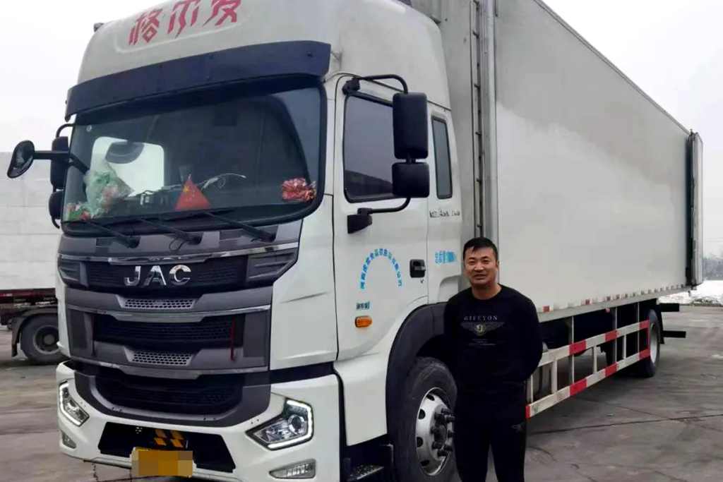 冷链生意爆红火,只因他们都选了格尔发4×2冷藏车! - 第1张 - 提加商用车网 冷链生意爆红火,只因他们都选了格尔发4×2冷藏车! - 第1张