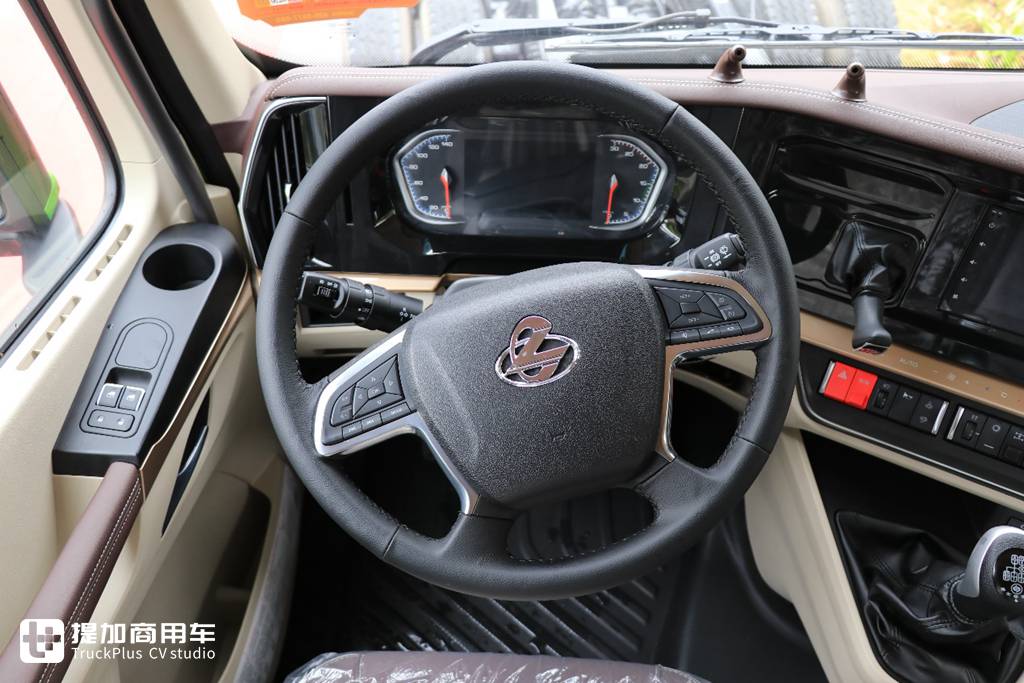 东风柳汽推出乘龙HK高端渣土车,外观靓丽性能强悍,细节做的也很到位! - 第9张 - 提加商用车网 东风柳汽推出乘龙HK高端渣土车,外观靓丽性能强悍,细节做的也很到位! - 第9张