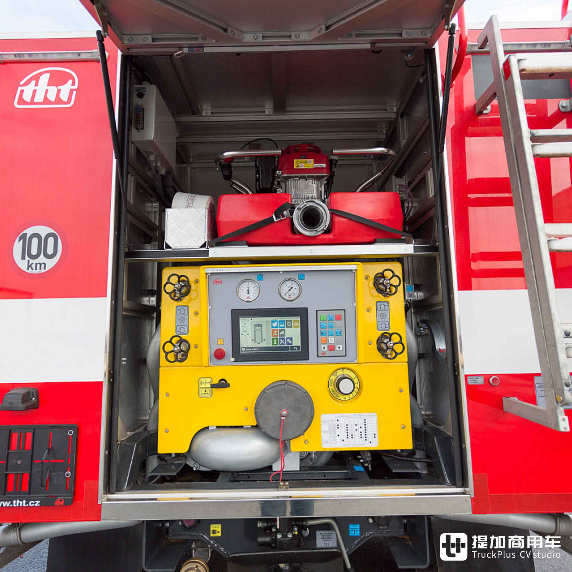 10x10全驱+后桥随动转向,越野能力强悍,太脱拉Force水罐消防车实拍 - 第24张 - 提加商用车网 10x10全驱+后桥随动转向,越野能力强悍,太脱拉Force水罐消防车实拍 - 第24张