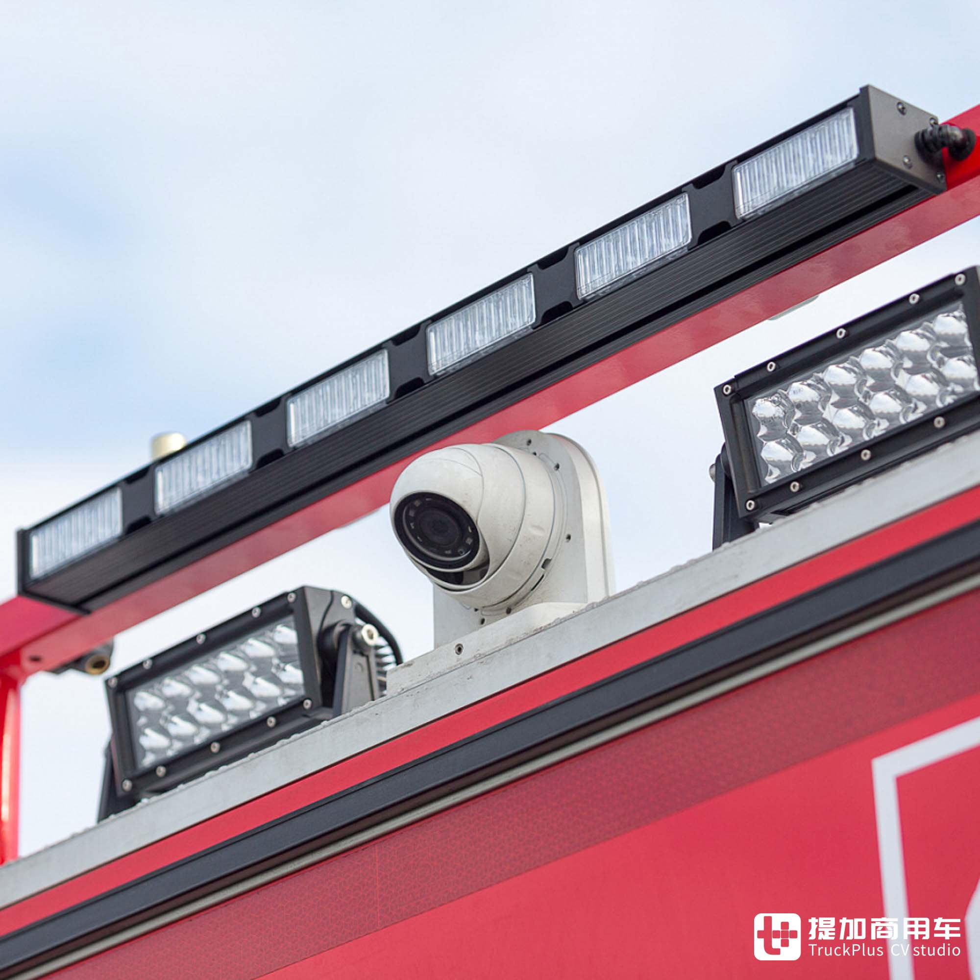 10x10全驱+后桥随动转向,越野能力强悍,太脱拉Force水罐消防车实拍 - 第26张 - 提加商用车网 10x10全驱+后桥随动转向,越野能力强悍,太脱拉Force水罐消防车实拍 - 第26张