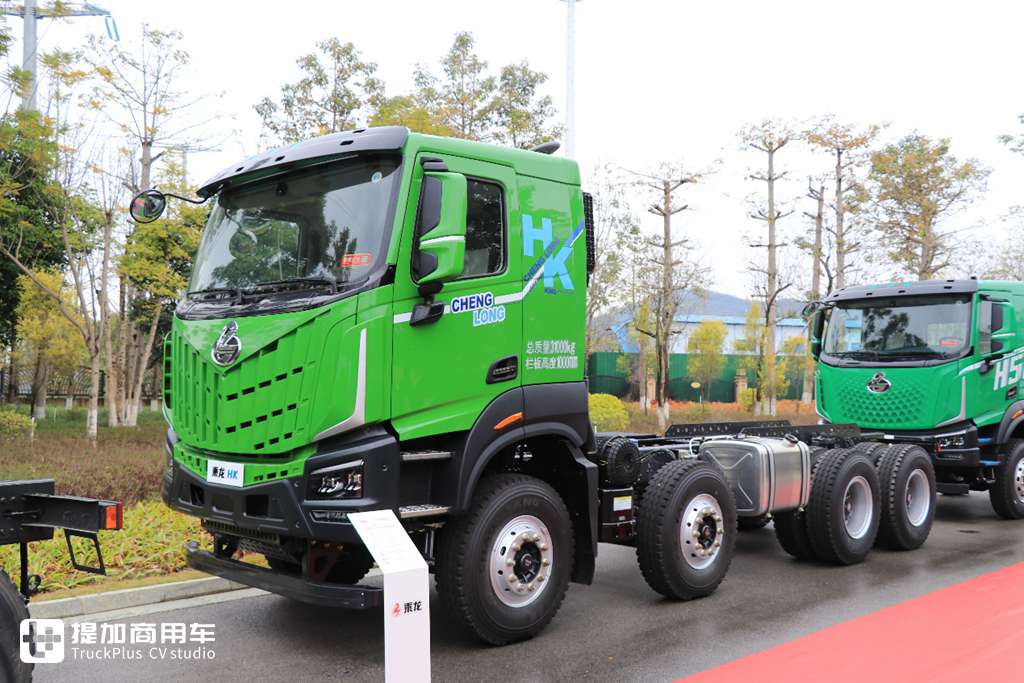 根据用户需求改进升级,2024东风柳汽商务年会现场展车实拍,都有哪些明星车型亮相? - 第29张 - 提加商用车网 根据用户需求改进升级,2024东风柳汽商务年会现场展车实拍,都有哪些明星车型亮相? - 第29张