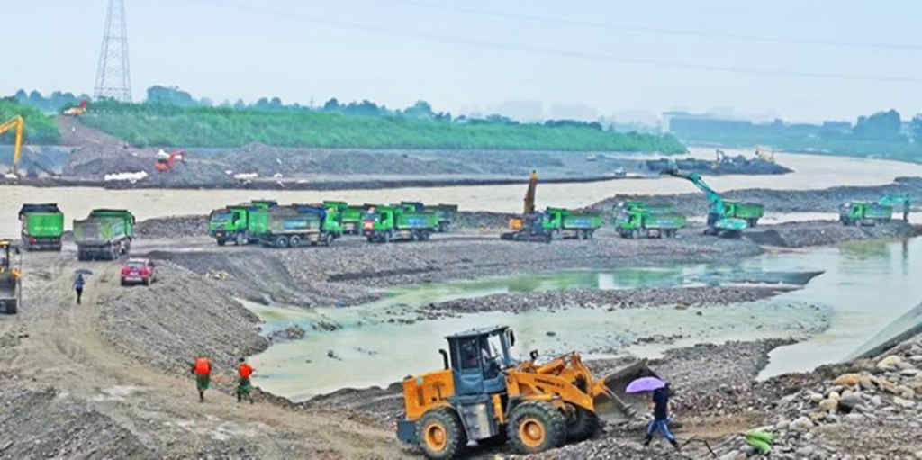 上汽红岩杰狮C6自卸车荣获“运输人口碑可靠创富自卸车”称号 - 第3张 - 提加商用车网 上汽红岩杰狮C6自卸车荣获“运输人口碑可靠创富自卸车”称号 - 第3张