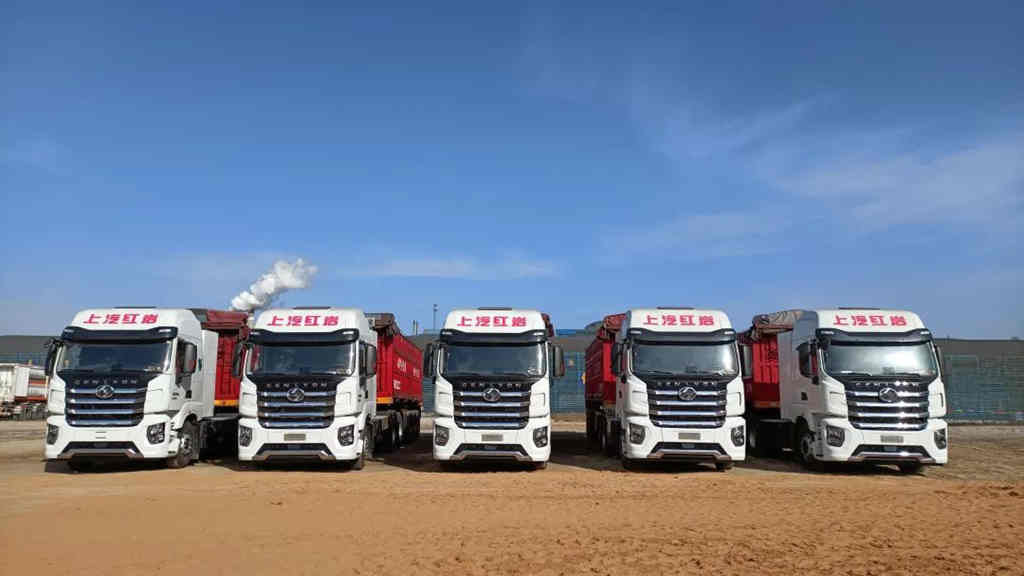 高效环保节能可靠,上汽红岩杰狮H6荣获“2024年度值得用户信赖纯电资源运输车”大奖 - 第3张 - 提加商用车网 高效环保节能可靠,上汽红岩杰狮H6荣获“2024年度值得用户信赖纯电资源运输车”大奖 - 第3张