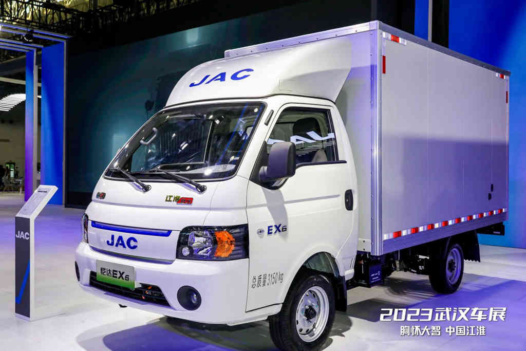 赶上电商直播“快车” 江淮1卡恺达乡村振兴1号车高质量护航农产品运输 - 第3张 - 提加商用车网 赶上电商直播“快车” 江淮1卡恺达乡村振兴1号车高质量护航农产品运输 - 第3张