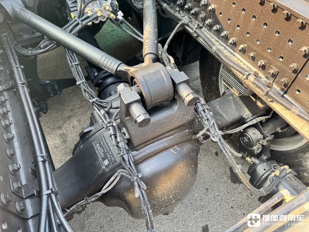 高可靠性+高性价比,全车针对性加强,北京重卡追梦砂石料牵引车实拍 - 第10张 - 提加商用车网 高可靠性+高性价比,全车针对性加强,北京重卡追梦砂石料牵引车实拍 - 第10张
