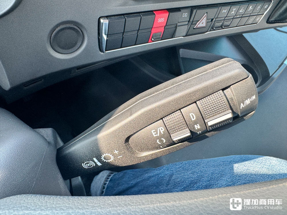 高可靠性+高性价比,全车针对性加强,北京重卡追梦砂石料牵引车实拍 - 第18张 - 提加商用车网 高可靠性+高性价比,全车针对性加强,北京重卡追梦砂石料牵引车实拍 - 第18张