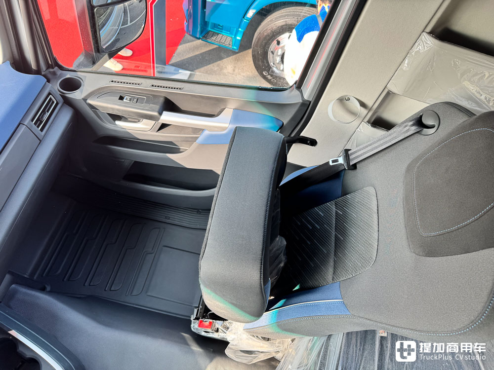 高可靠性+高性价比,全车针对性加强,北京重卡追梦砂石料牵引车实拍 - 第22张 - 提加商用车网 高可靠性+高性价比,全车针对性加强,北京重卡追梦砂石料牵引车实拍 - 第22张