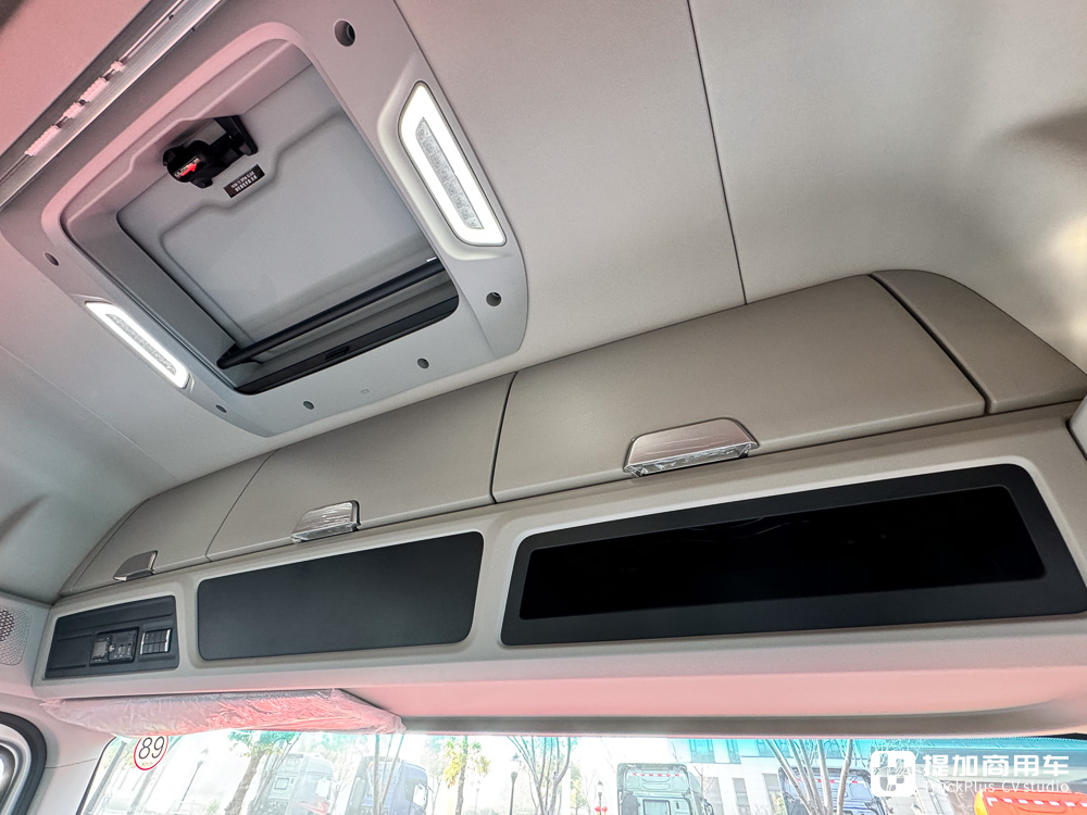 高可靠性+高性价比,全车针对性加强,北京重卡追梦砂石料牵引车实拍 - 第26张 - 提加商用车网 高可靠性+高性价比,全车针对性加强,北京重卡追梦砂石料牵引车实拍 - 第26张