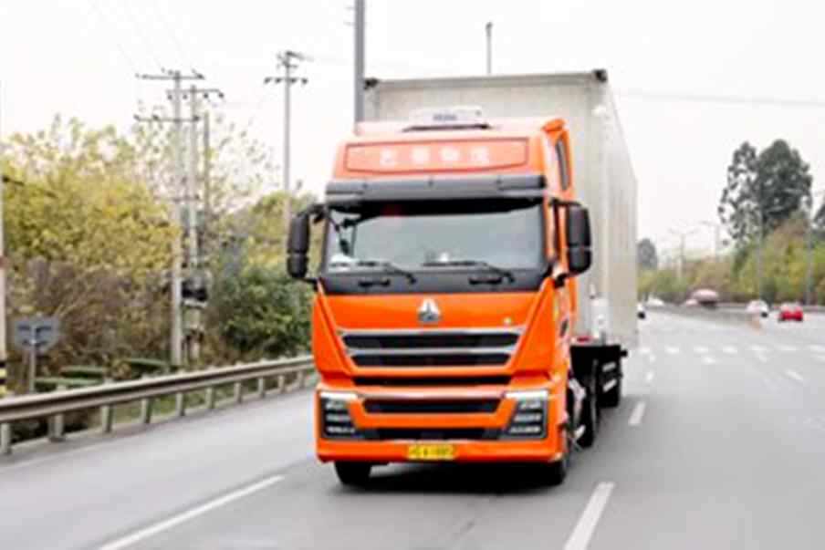 中国重汽TH7燃气车获巴蜀物流集团1000辆大单,高品质国产重卡助力物流行业高效运营