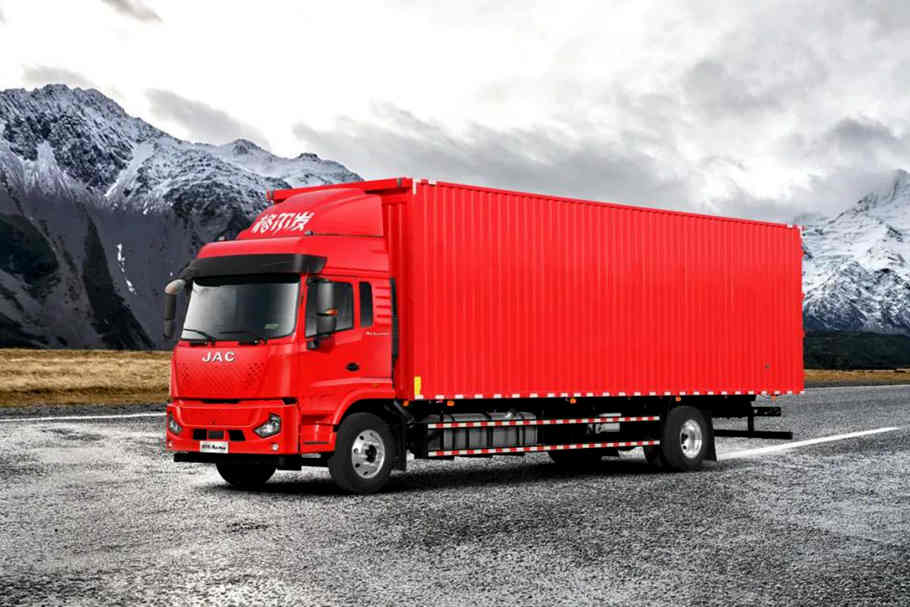 江淮格尔发A6 Plus助力全国卡友赢在开工季!