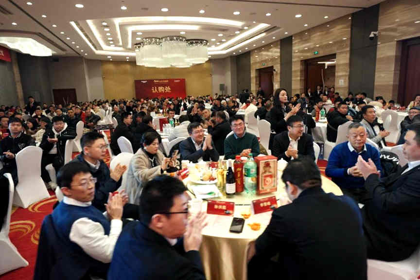 中国重汽新能源 612kWh 渣土车上市发布会暨批量交付仪式圆满成功