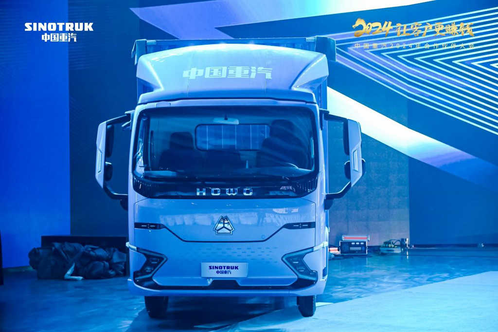 中国重汽S-ELP轻卡纯电平台解决方案 聚焦城配物流2024让客户更赚钱