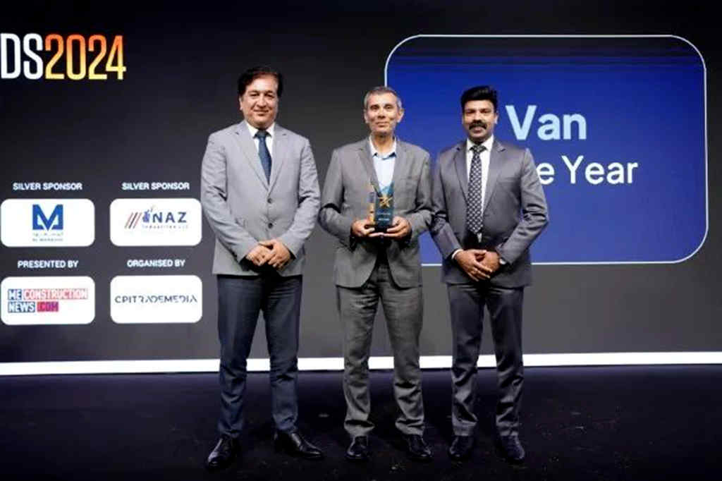 依维柯荣获Truck & Fleet Middle East awards“年度轻型商用车”和“年度发布”奖