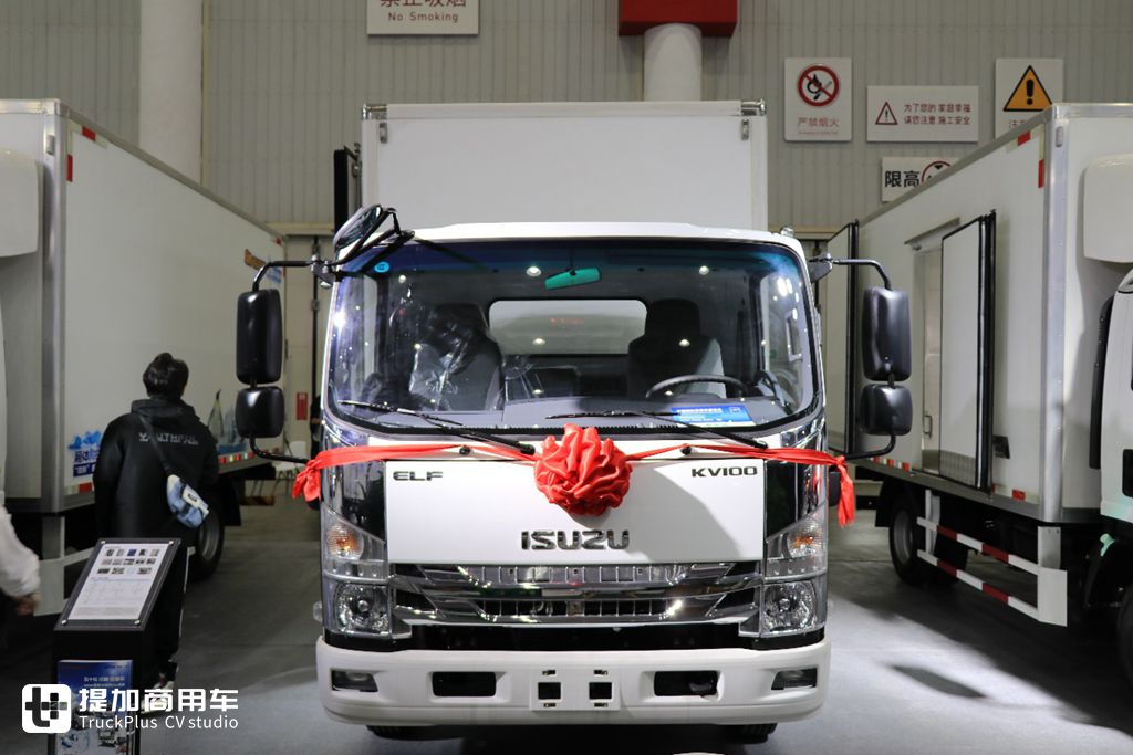 如何选购一辆靠谱的冷藏车,庆铃KV100都市冰峰冷藏车实拍评测 - 第2张 - 提加商用车网 如何选购一辆靠谱的冷藏车,庆铃KV100都市冰峰冷藏车实拍评测 - 第2张