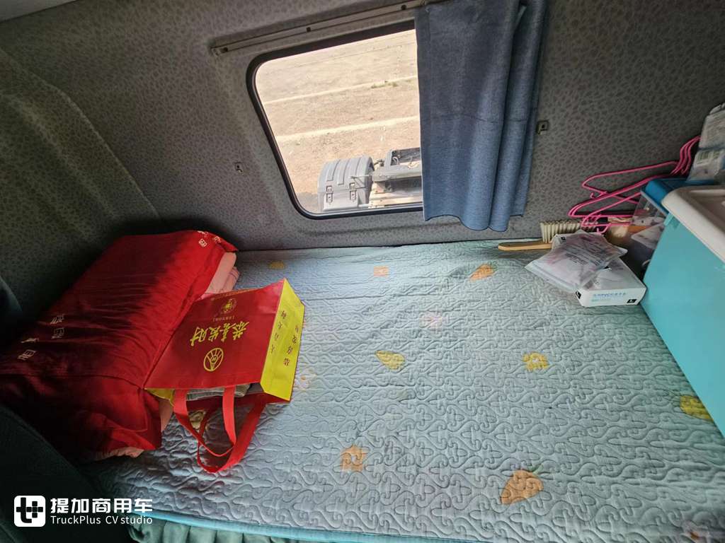 舒适霸气油耗低,吴师傅对庆铃巨咖给予高度评价 - 第3张 - 提加商用车网 舒适霸气油耗低,吴师傅对庆铃巨咖给予高度评价 - 第3张