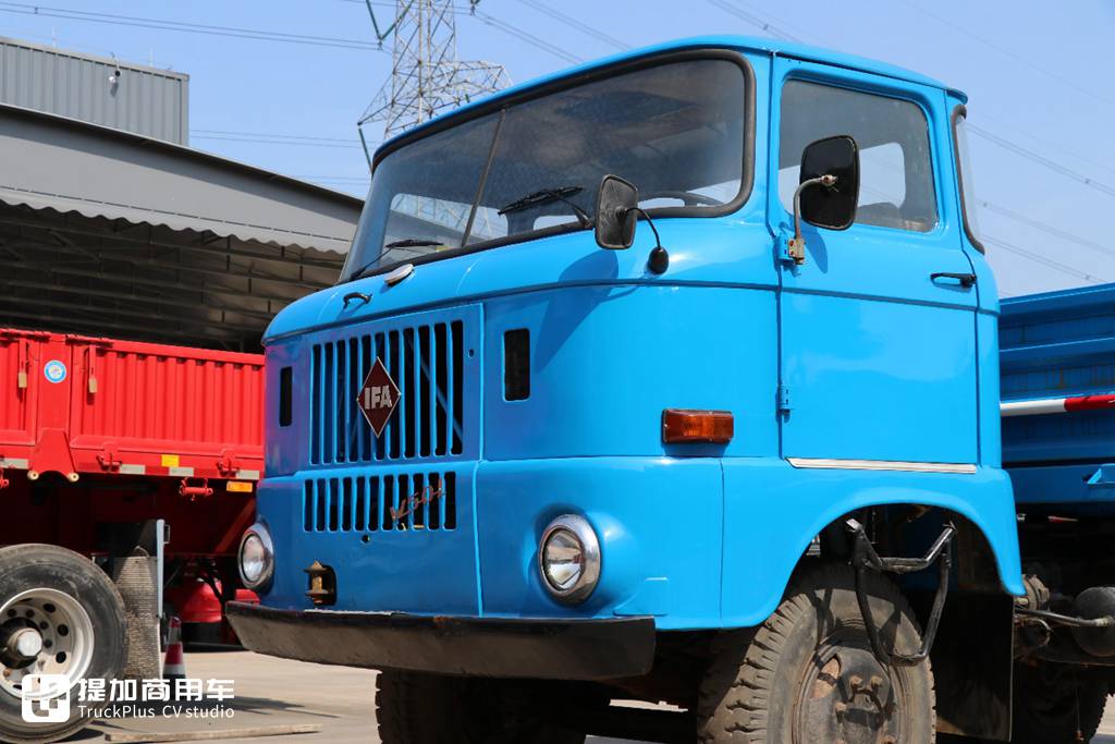 带你看一台在国内保存完好的依发W50卡车,它当年可是好多老司机的发家车型 - 第4张 - 提加商用车网 带你看一台在国内保存完好的依发W50卡车,它当年可是好多老司机的发家车型 - 第4张