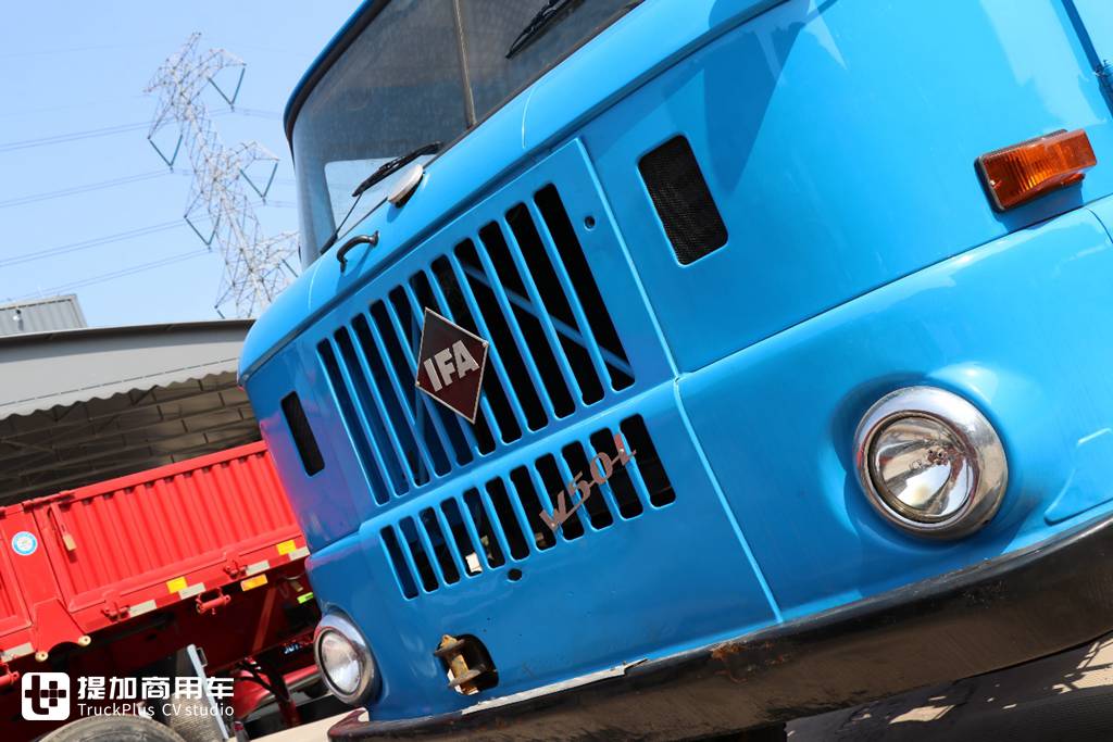带你看一台在国内保存完好的依发W50卡车,它当年可是好多老司机的发家车型 - 第6张 - 提加商用车网 带你看一台在国内保存完好的依发W50卡车,它当年可是好多老司机的发家车型 - 第6张